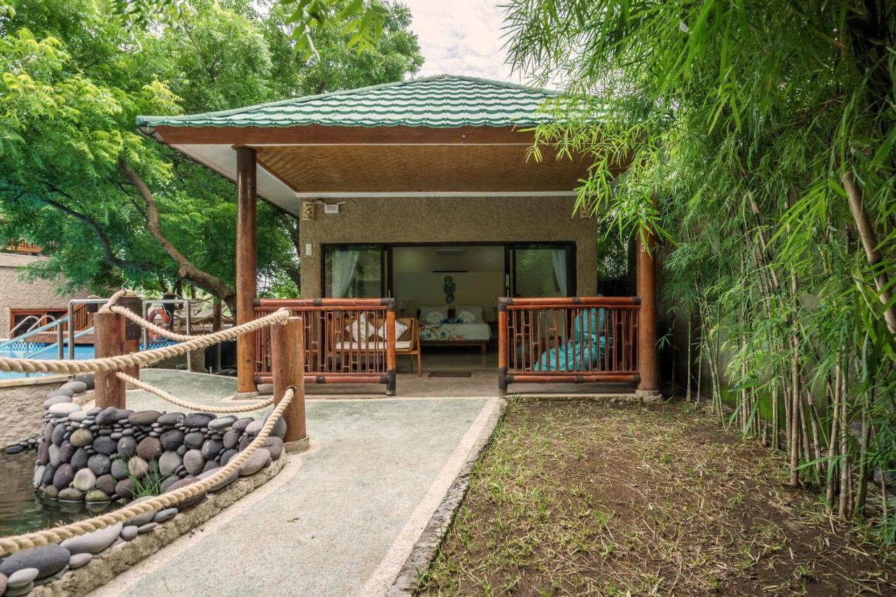 Lunar Dive Resort: Bamboo Villas 库布 外观 照片