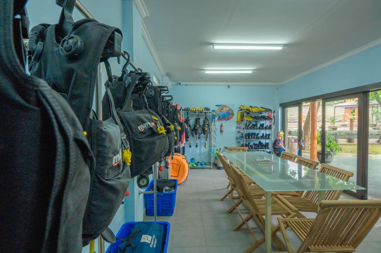 Lunar Dive Resort: Bamboo Villas 库布 外观 照片