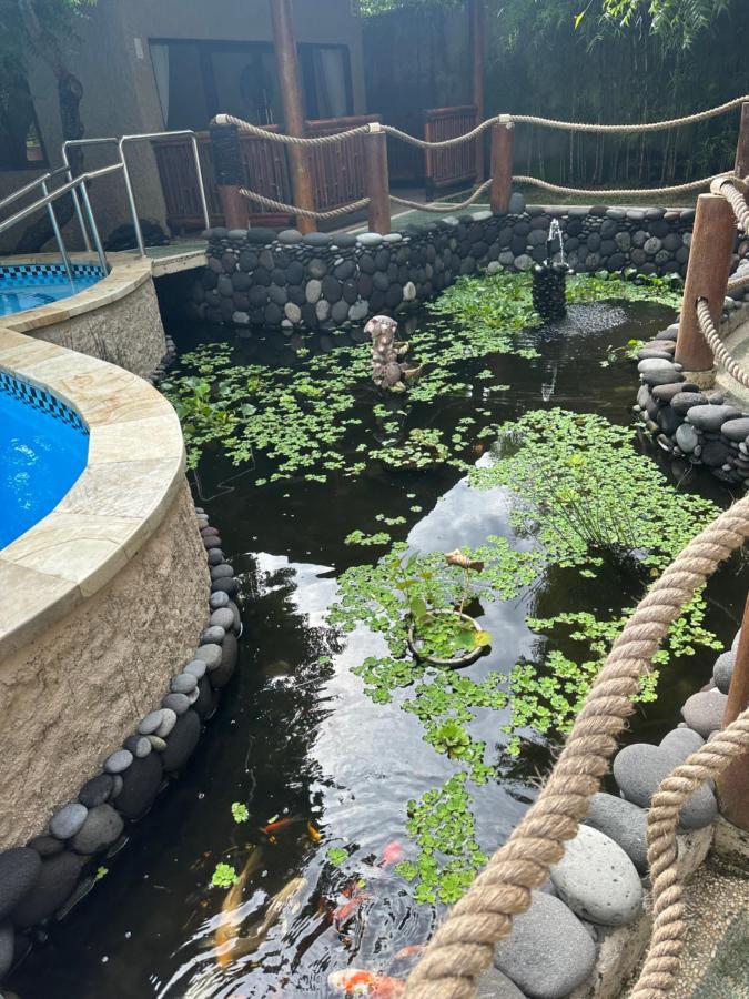 Lunar Dive Resort: Bamboo Villas 库布 外观 照片
