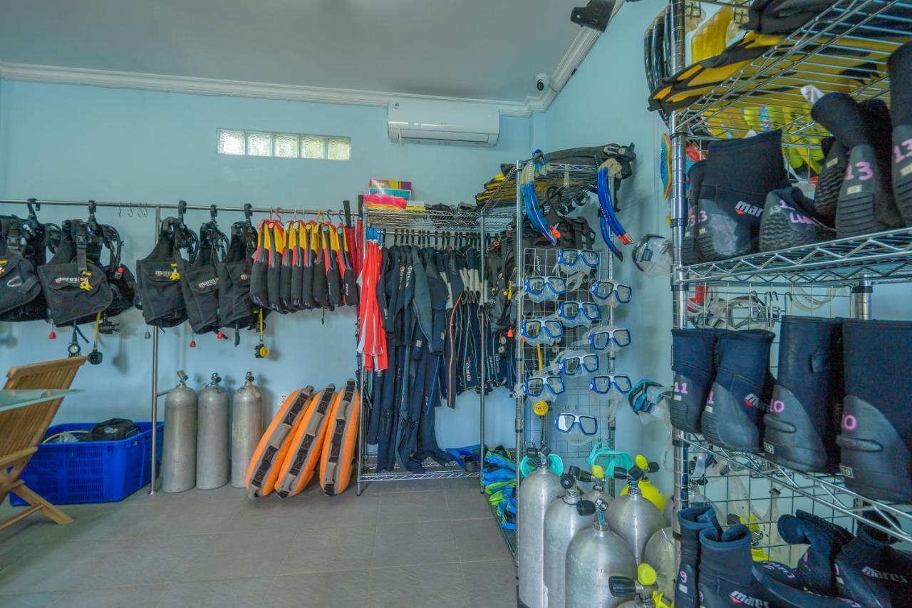 Lunar Dive Resort: Bamboo Villas 库布 外观 照片
