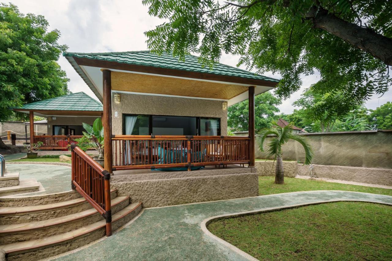 Lunar Dive Resort: Bamboo Villas 库布 外观 照片