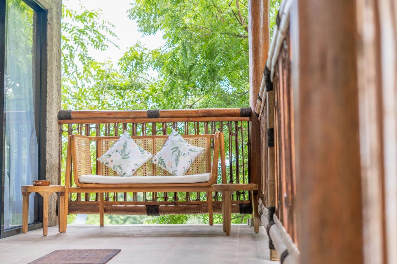 Lunar Dive Resort: Bamboo Villas 库布 外观 照片